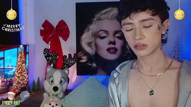 maxiy 001 online show from 12.04.24