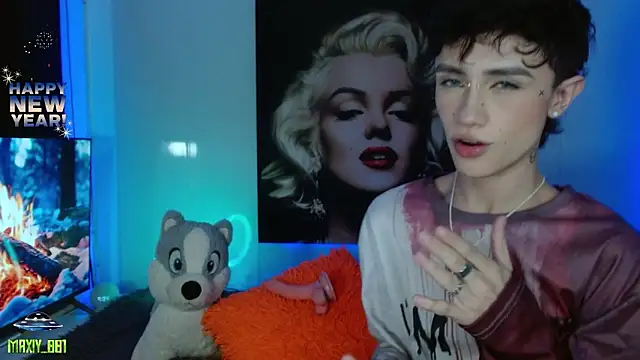 maxiy 001 online show from 01.04.25