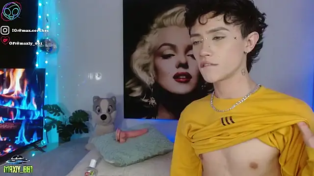 Snapshot of maxiy_001 chatting on 02.04.26 maxiy 001 online show from 02.04.26