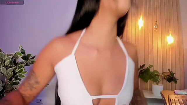 AriRobert  online show from 10.10.25