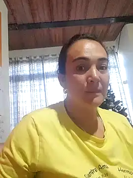 skayhot  online show from 12.04.24