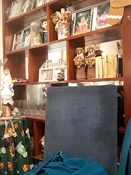 skayhot  online show from 12.07.24