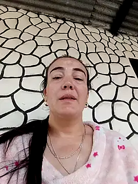 skayhot  online show from 12.28.24