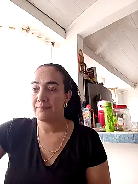 skayhot  online show from 01.28.25