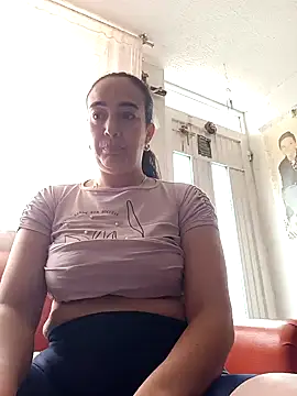 skayhot  online show from 02.01.25