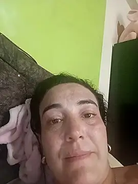 skayhot  online show from 02.04.25