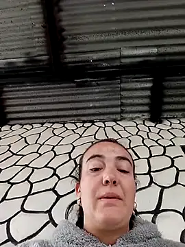 skayhot  online show from 03.09.25