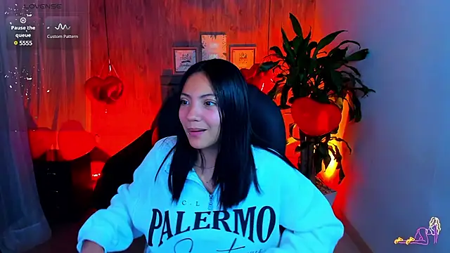 Snapshot of miichael_black chatting on 02.16.25 miichael black online show from 02.16.25