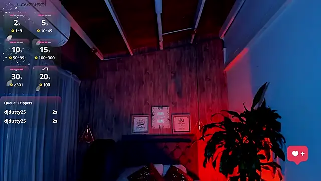 Snapshot of miichael_black chatting on 02.26.25 miichael black online show from 02.26.25