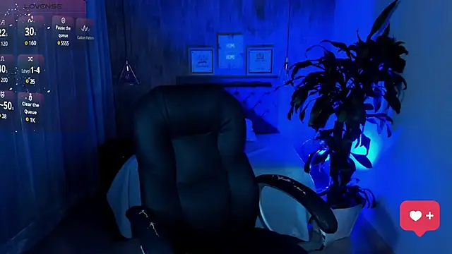 Snapshot of miichael_black chatting on 02.27.25 miichael black online show from 02.27.25