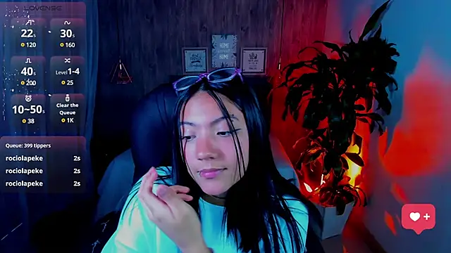 Snapshot of miichael_black chatting on 03.06.25 miichael black online show from 03.06.25