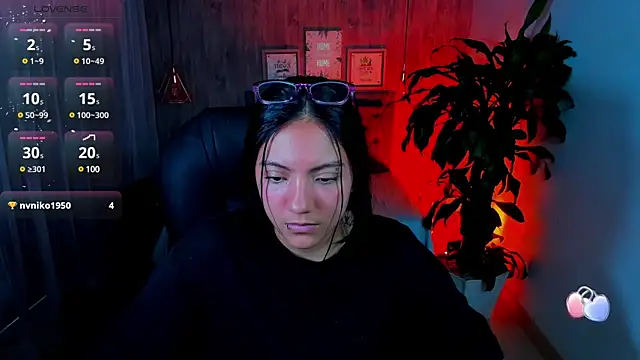 Snapshot of miichael_black chatting on 03.16.25 miichael black online show from 03.16.25