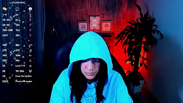 Snapshot of miichael_black chatting on 03.22.25 miichael black online show from 03.22.25