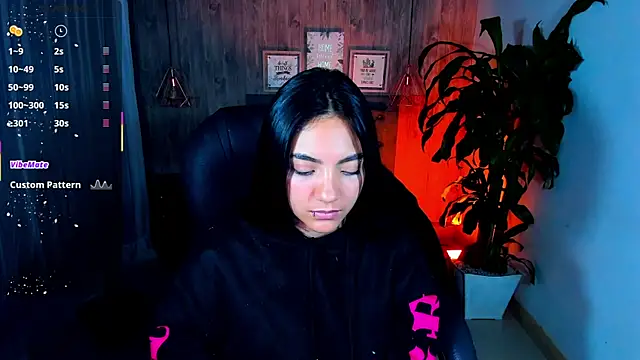 Snapshot of miichael_black chatting on 10.16.25 miichael black online show from 10.16.25