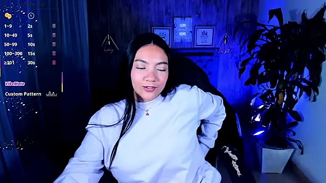 Snapshot of miichael_black chatting on 10.25.25 miichael black online show from 10.25.25