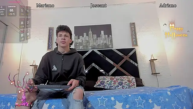 Snapshot of toyboys1 chatting on 10.10.25 toyboys1 online show from 10.10.25