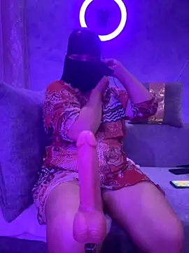 Cat Sharisa online show from 09.10.25