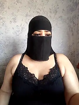 Cat Sharisa online show from 10.14.25