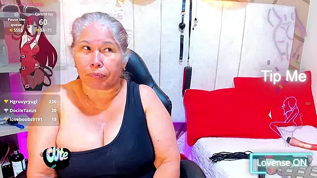 girl amada online show from 01.23.25