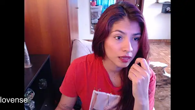 Snapshot of hanna_beili chatting on 05.18.26 hanna beili online show from 05.18.26