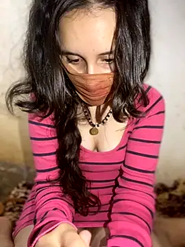 Snapshot of Chahrazad66 chatting on 10.09.25 Chahrazad66 online show from 10.09.25