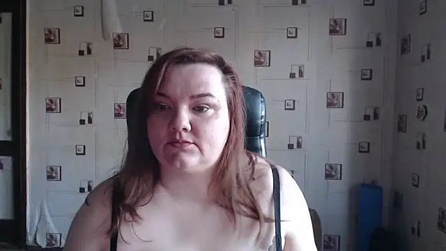 Snapshot of TasyaBigTTs chatting on 04.05.26 TasyaBigTTs online show from 04.05.26