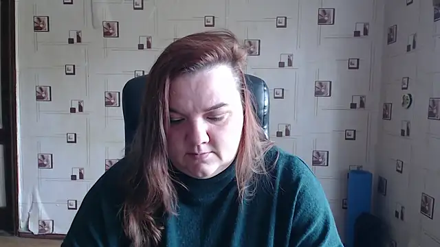 Snapshot of TasyaBigTTs chatting on 04.20.26 TasyaBigTTs online show from 04.20.26