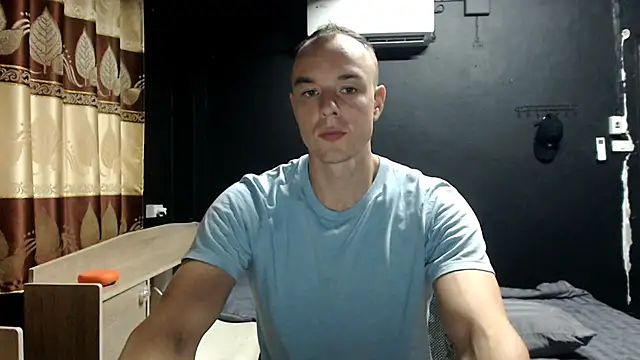 Snapshot of heilgarbest chatting on 05.05.26 heilgarbest online show from 05.05.26