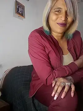 Snapshot of Goodgirlsue_77 chatting on 05.01.26 Goodgirlsue 77 online show from 05.01.26