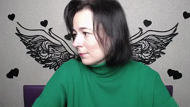 Snapshot of MarieSho chatting on 02.01.26 MarieSho online show from 02.01.26