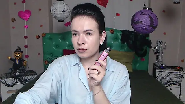 JasmineKouch online show from 11.16.25