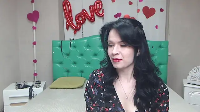 JasmineKouch online show from 04.19.26