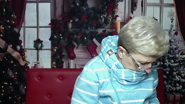 Snapshot of EmiliaGree chatting on 01.13.26 EmiliaGree online show from 01.13.26