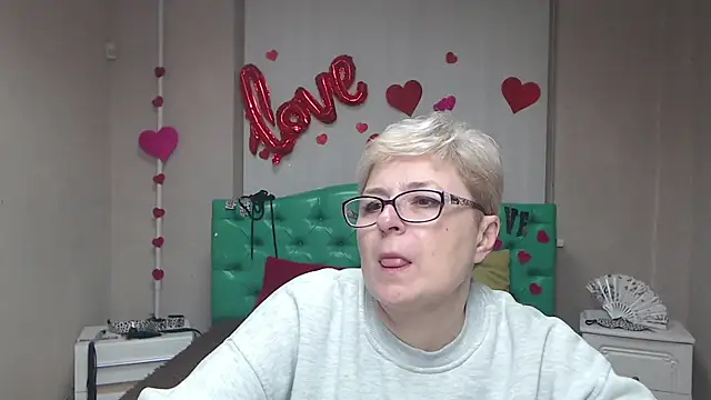 Snapshot of EmiliaGree chatting on 01.16.26 EmiliaGree online show from 01.16.26