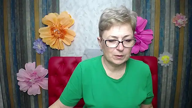 EmiliaGree online show from 04.18.26