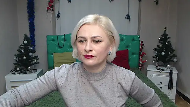 Snapshot of OliviaHorst chatting on 01.03.25 OliviaHorst online show from 01.03.25