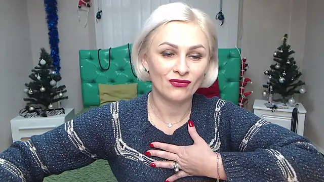 Snapshot of OliviaHorst chatting on 01.15.25 OliviaHorst online show from 01.15.25