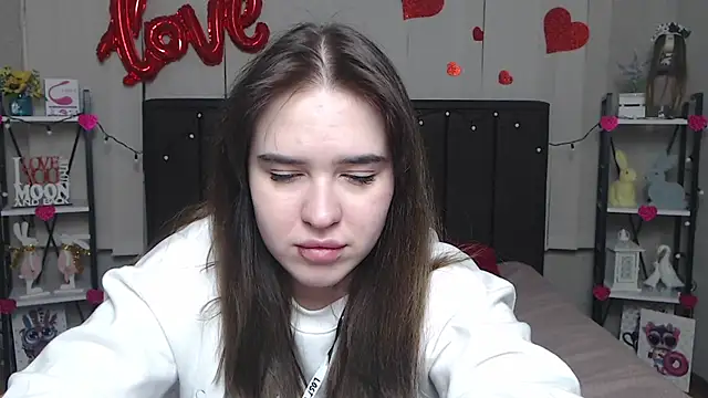 LauraHlot online show from 03.07.25