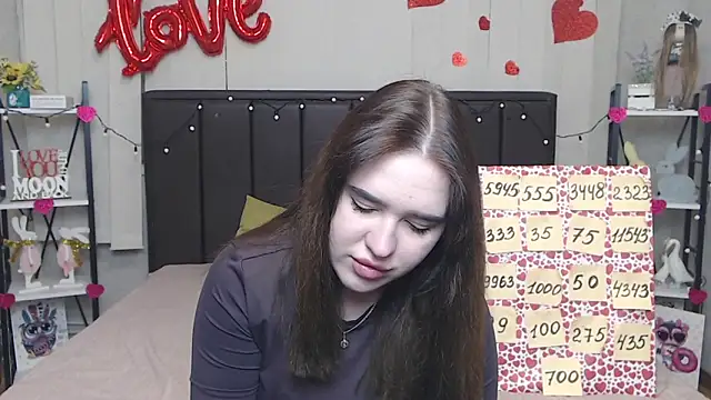 LauraHlot online show from 03.12.25