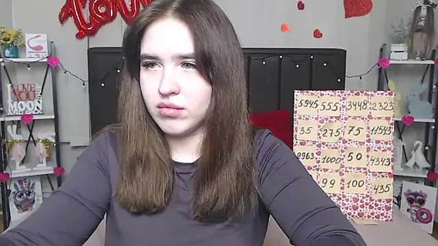 LauraHlot online show from 03.21.25