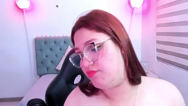 Camiila Osorio online show from 01.21.25