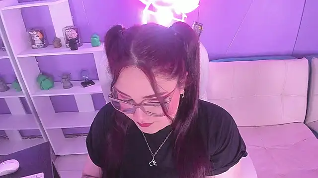 Camiila Osorio online show from 09.26.25