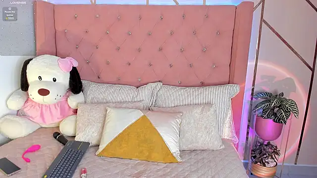 foxxxmegan online show from 02.20.25