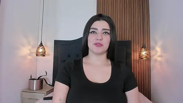 Snapshot of SARA_STONE17 chatting on 09.16.25 SARA STONE17 online show from 09.16.25