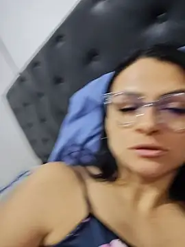 Linda Lars online show from 04.15.26