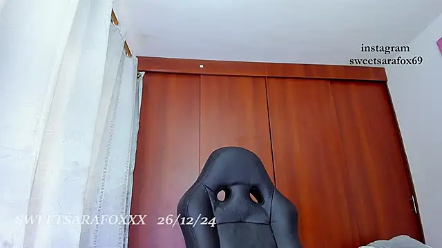 Snapshot of sweetsarasofia chatting on 12.26.24 sweetsarasofia online show from 12.26.24