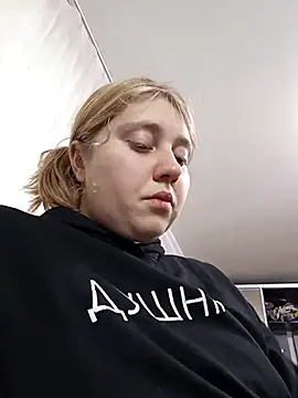 AnastasiaSky19 online show from 10.29.25