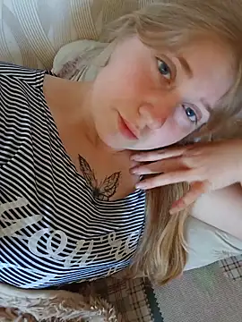 Snapshot of AnastasiaSky19 chatting on 05.24.26 AnastasiaSky19 online show from 05.24.26