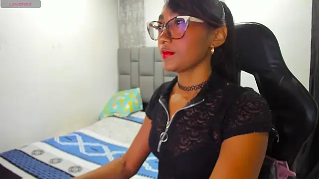Snapshot of MurphyAngelina chatting on 06.05.26 MurphyAngelina online show from 06.05.26