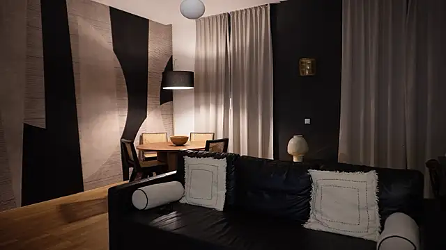 Nik Sharp online show from 03.08.26